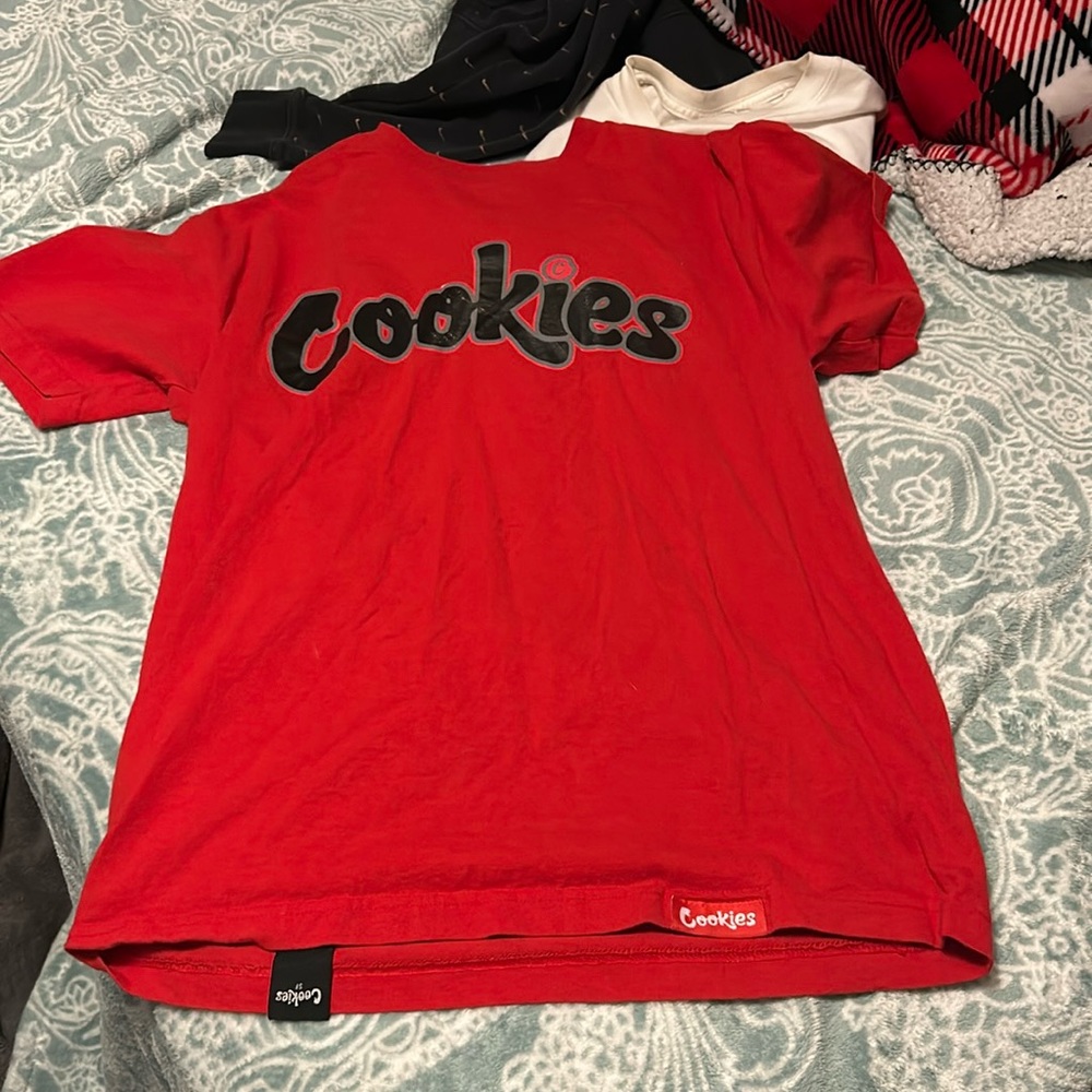 Cookies tee size medium